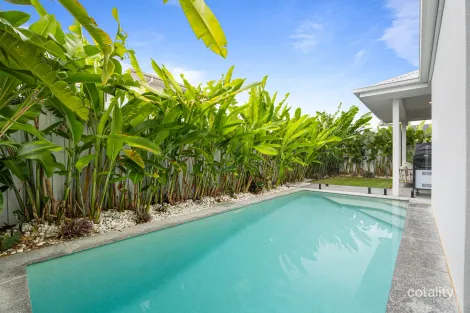 Property photo of 8 McKinlay Crescent Nirimba QLD 4551