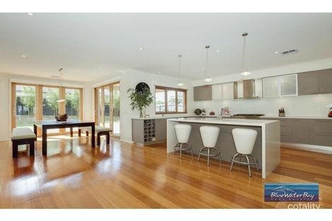 15 Hutson Way, Mount Martha, VIC 3934