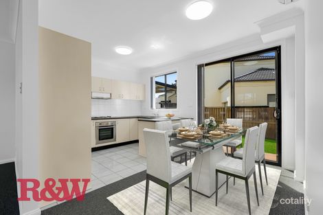 Property photo of 2/124 Saywell Road Macquarie Fields NSW 2564