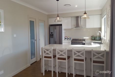 Property photo of 5 Matich Place Oran Park NSW 2570