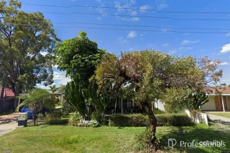 23 Palmer Cres, High Wycombe, WA 6057