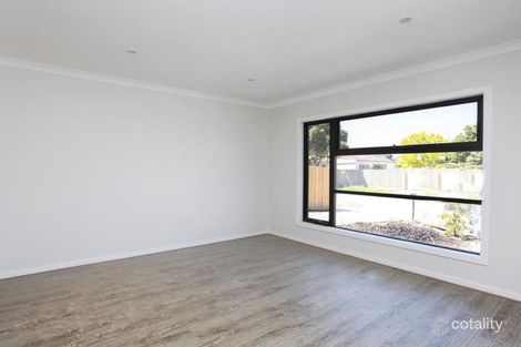 Property photo of 1/13 Edna Street Sunshine North VIC 3020