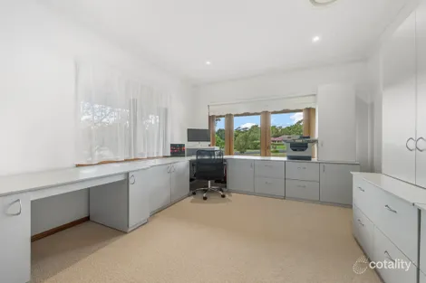 Property photo of 19 Willoughby Circuit Grasmere NSW 2570