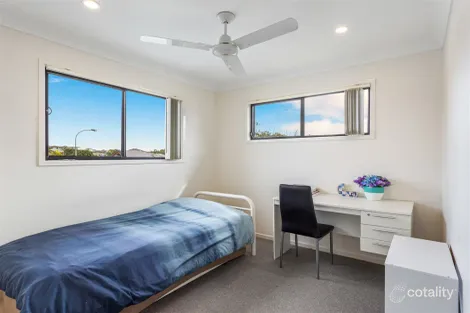 Property photo of 9/1 Emerald Place Bridgeman Downs QLD 4035