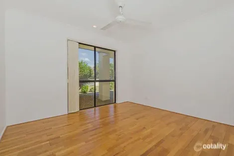 Property photo of 9 Howland Circuit Pacific Pines QLD 4211