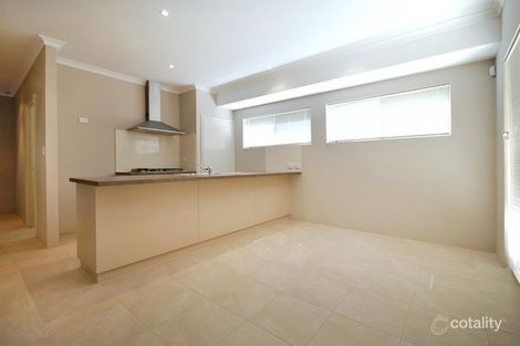 Property photo of 2/21 Oriole Way Tapping WA 6065