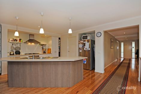 Property photo of 12 Barlow Rise Bundoora VIC 3083
