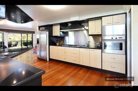 Property photo of 17 Carissa Place Chapel Hill QLD 4069