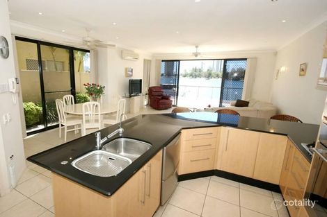 Property photo of 1/89 Stanhill Drive Surfers Paradise QLD 4217