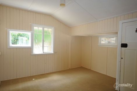 Property photo of 22 Beatrice Street Walkervale QLD 4670