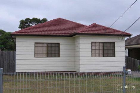 18 Angus Cres, Yagoona, NSW 2199