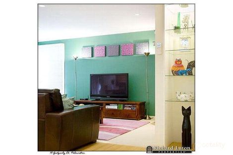 Property photo of 15 Gudgenby Close Palmerston ACT 2913