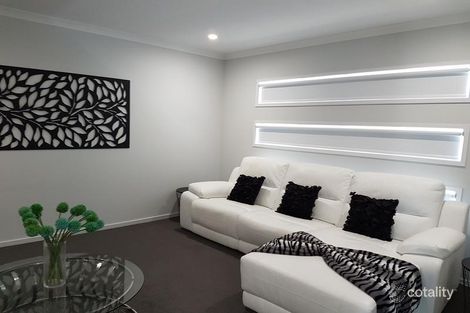 Property photo of 11 Watergum Drive Pie Creek QLD 4570