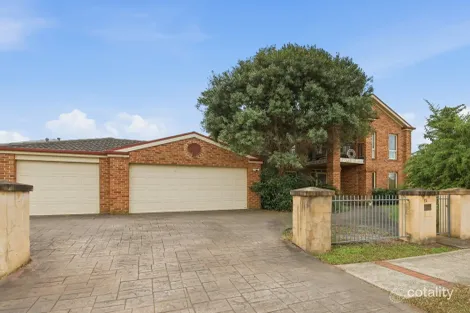 12 Hillside Dr, Harrington Park, NSW 2567
