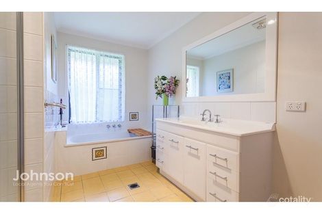 Property photo of 38 Wimborne Road Alexandra Hills QLD 4161