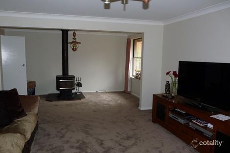 Property photo of 14 Karimi Way Orange NSW 2800
