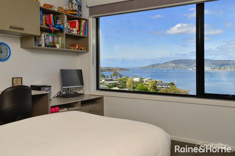Property photo of 4/168 Derwent Avenue Lindisfarne TAS 7015