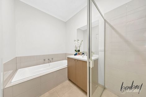 Property photo of 510 Grand Boulevard Craigieburn VIC 3064