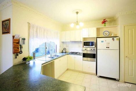 Property photo of 21 Hawkesbury Court Thomastown VIC 3074