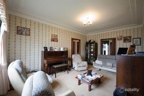 Property photo of 4 Princess Street Newtown QLD 4350