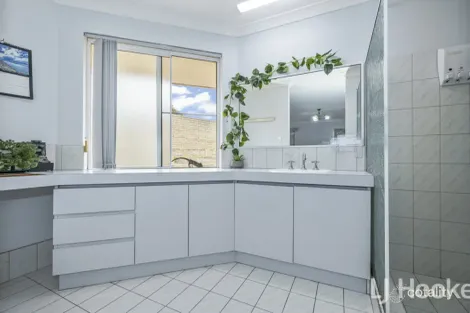 Property photo of 2 Oceanside Promenade Mullaloo WA 6027