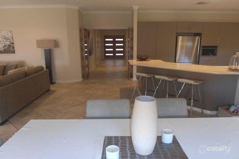 Property photo of 8 Charnley Vista Millbridge WA 6232
