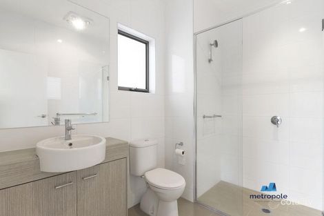 Property photo of 16B Irving Street Mount Waverley VIC 3149