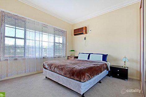 Property photo of 50 Bruce Street Unanderra NSW 2526
