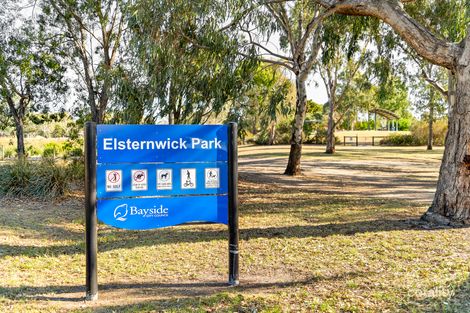 Property photo of 303/7 Nepean Highway Elsternwick VIC 3185