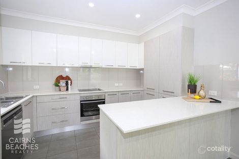 2/14 Scarborough Cl, Kewarra Beach, QLD 4879