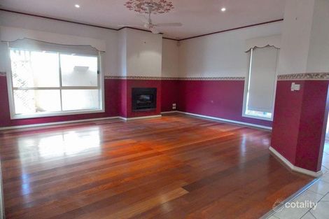 Property photo of 60 Botanic Drive Hillside VIC 3037