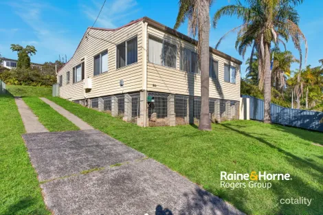 30 SCENIC DR, BUDGEWOI, NSW 2262