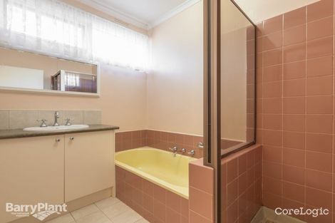 Property photo of 21 Cinerea Avenue Ferntree Gully VIC 3156