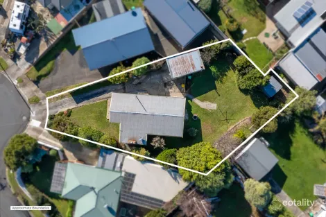 Property photo of 12 Rose Court Devonport TAS 7310