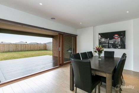 Property photo of 22-24 Warralily Boulevard Armstrong Creek VIC 3217