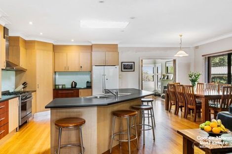 Property photo of 11 Billing Street Mount Waverley VIC 3149