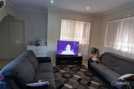 Property photo of 2/11 Dacelo Avenue Broadmeadows VIC 3047