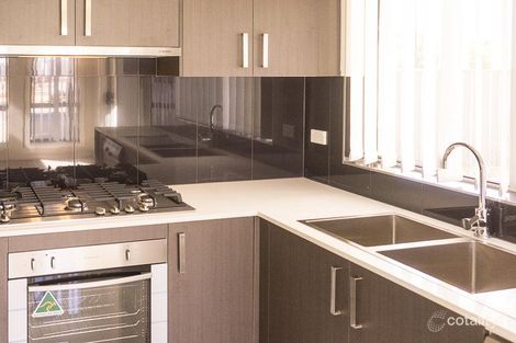 30/30 Australis Dr, Ropes Crossing, NSW 2760