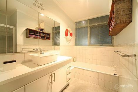 Property photo of 13 Genine Avenue Heatherton VIC 3202