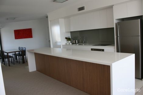 Property photo of 1/9 Moores Crescent Varsity Lakes QLD 4227
