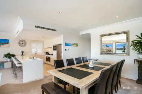 Property photo of 18/180 Pacific Parade Dee Why NSW 2099