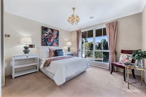 Property photo of 12 Lakeside Boulevard Rowville VIC 3178