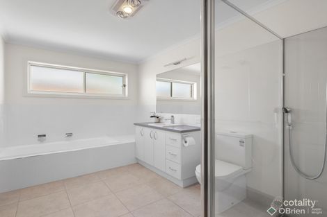 Property photo of 2/16 Cameron Street Wonthaggi VIC 3995