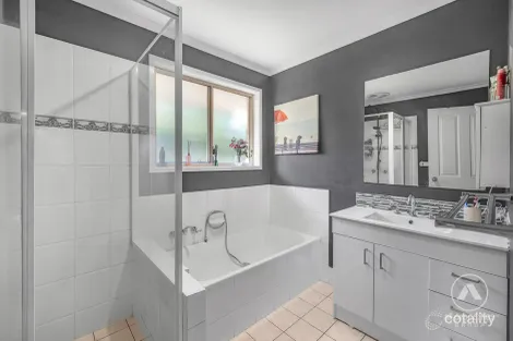 Property photo of 28-30 Evergreen Drive South Maclean QLD 4280