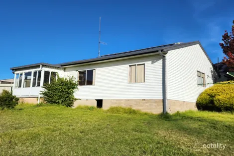 35 VILLIERS ST, PORTLAND, NSW 2847