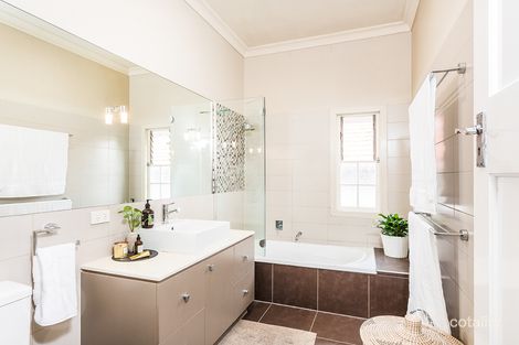 Property photo of 95 Stephen Street Camp Hill QLD 4152