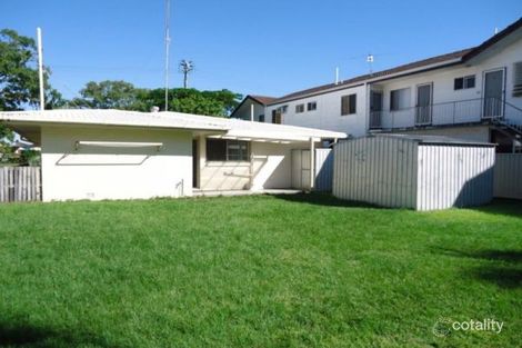Property photo of 41 Back Street Biggera Waters QLD 4216