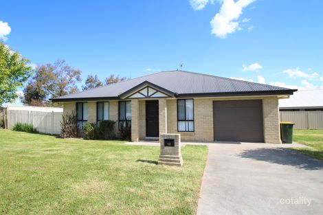Property photo of 10 Begonia Place Orange NSW 2800