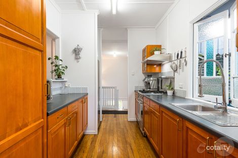 Property photo of 106 Cochrane Street Red Hill QLD 4059