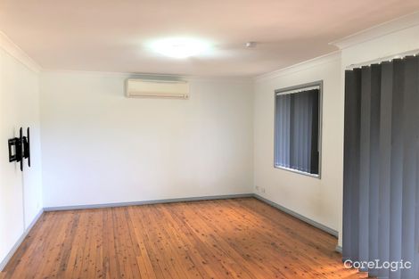 Property photo of 15 Jacaranda Avenue Bradbury NSW 2560